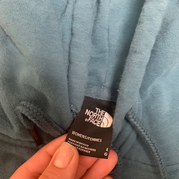 NORTHFACE hoodie!!! - Picture 2 of 3